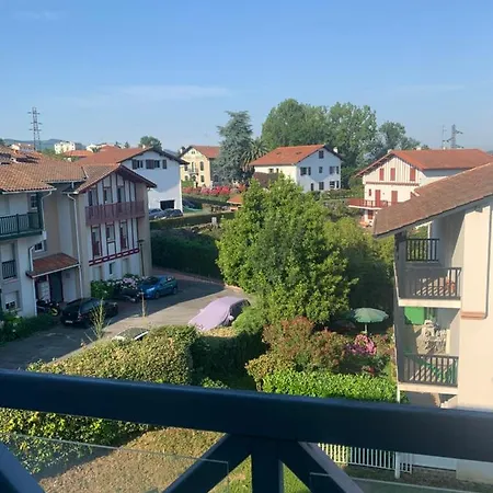 شقة Les Hauts De Biantenia Avec Wifi *