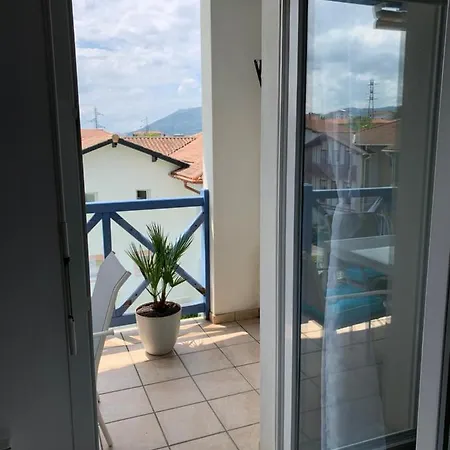 Les Hauts De Biantenia Avec Wifi Hendaye
